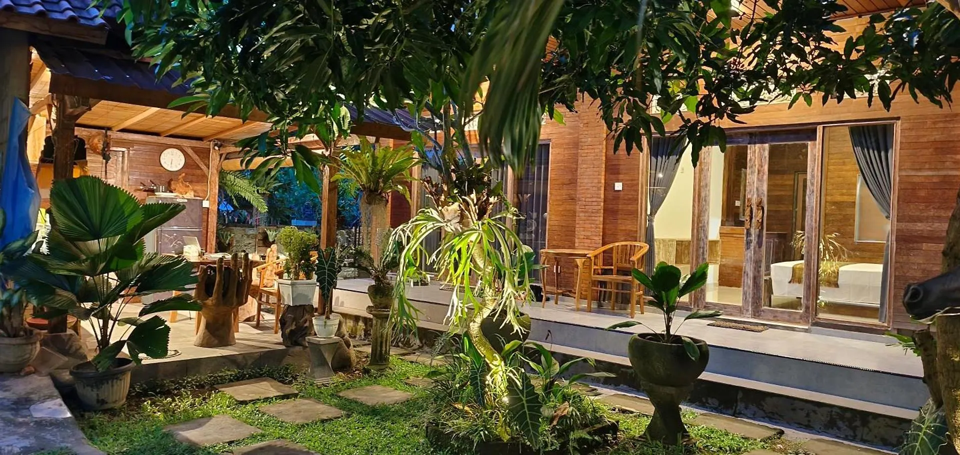 Dream House Teges Jati Apartment Ubud